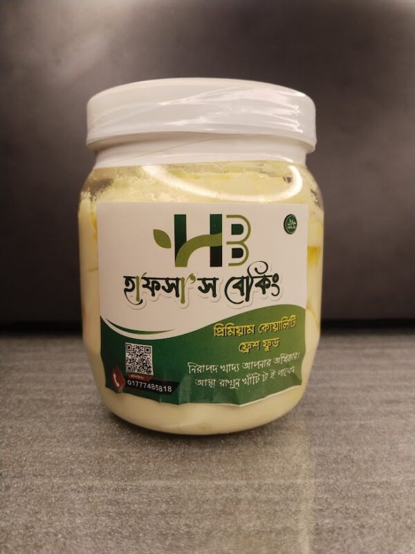 Hafsa Organics উপস্থাপন করছে সম্পূর্ণ খাঁটি ও ঘরোয়া প্রক্রিয়ায় তৈরি করা গরুর ঘি, যা সংগ্রহ করা হয় দেশি ঘাস খাওয়ানো গাভীর দুধ থেকে। কোনো প্রিজারভেটিভ, কৃত্রিম রং বা কেমিক্যাল ছাড়া প্রস্তুত, এই ঘি আপনার পরিবারকে দিবে স্বাস্থ্যকর ও পুষ্টিকর খাবারের নিশ্চয়তা।